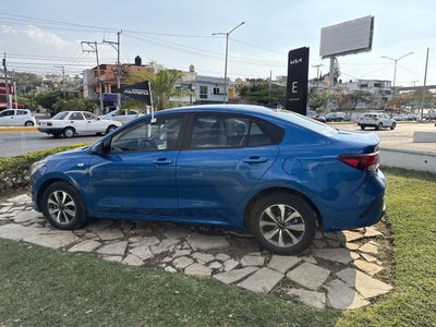 2023 Kia Rio 1.6 Sedan LX Mt