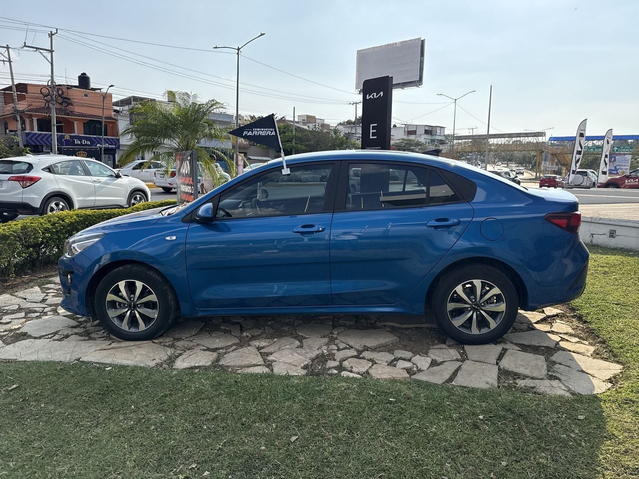2023 Kia Rio 1.6 Sedan LX Mt