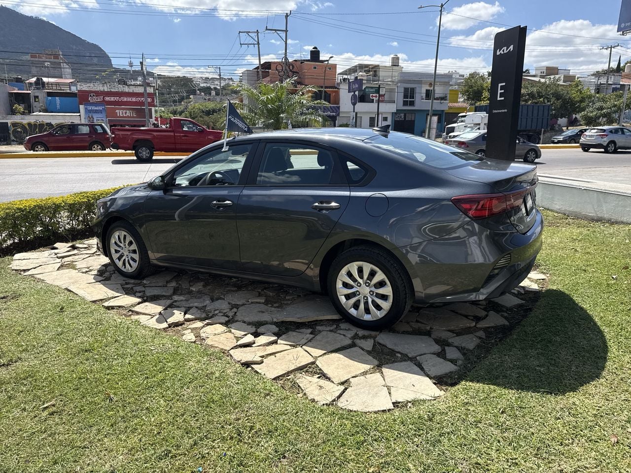 2022 Kia Forte 2.0 L At
