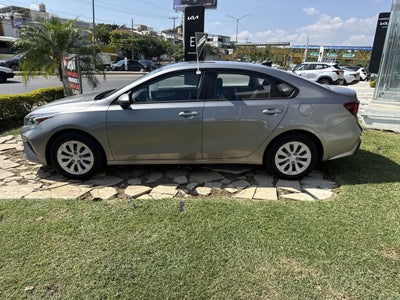 2023 Kia Forte 2.0 L Sedan At