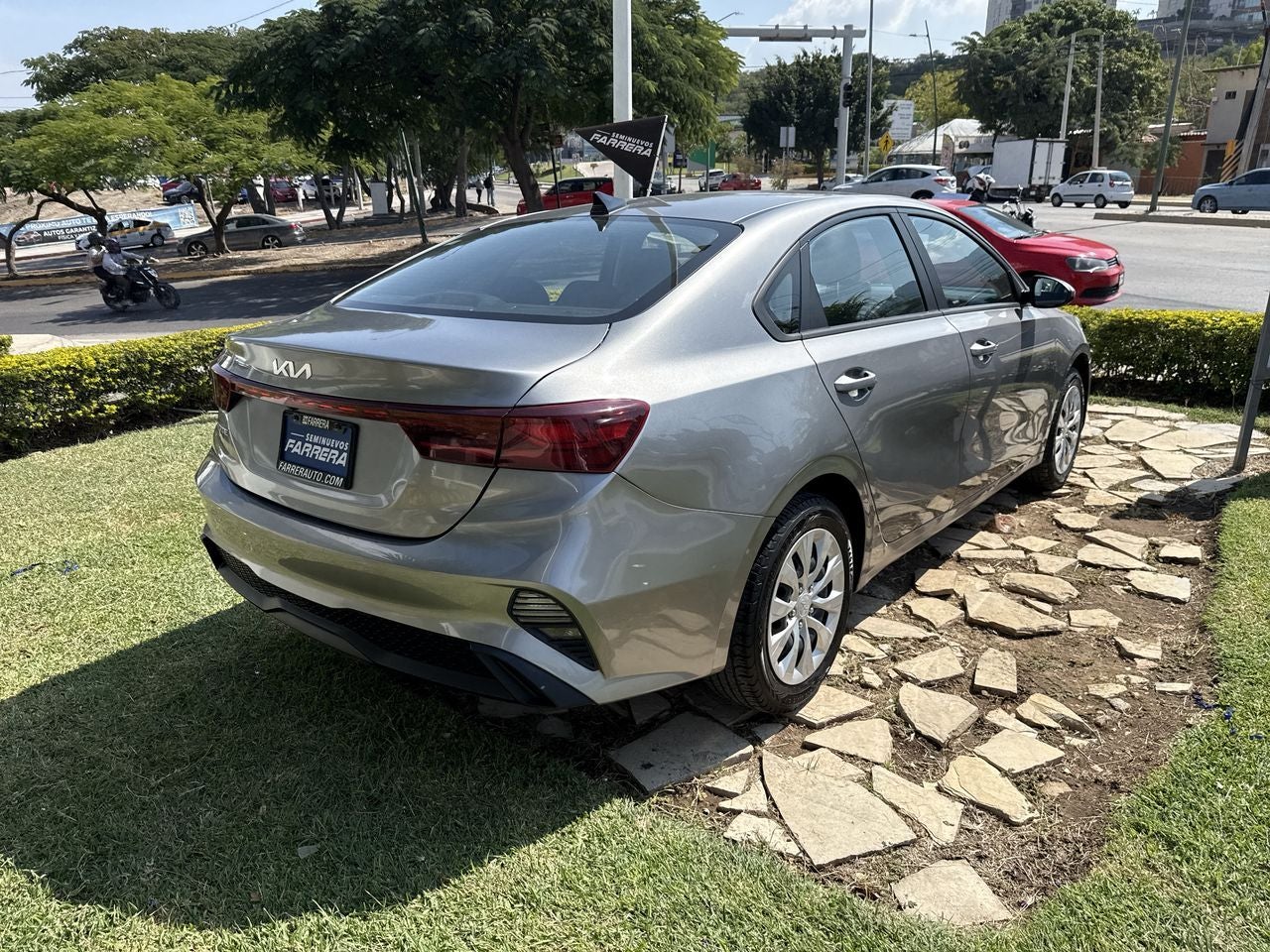 2023 Kia Forte 2.0 L Sedan At
