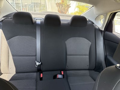 2023 Kia Forte 2.0 L Sedan At