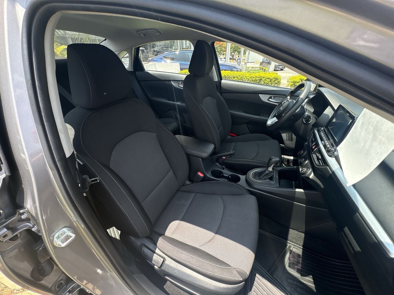 2024 Kia Forte 2.0 Lx Sedan At