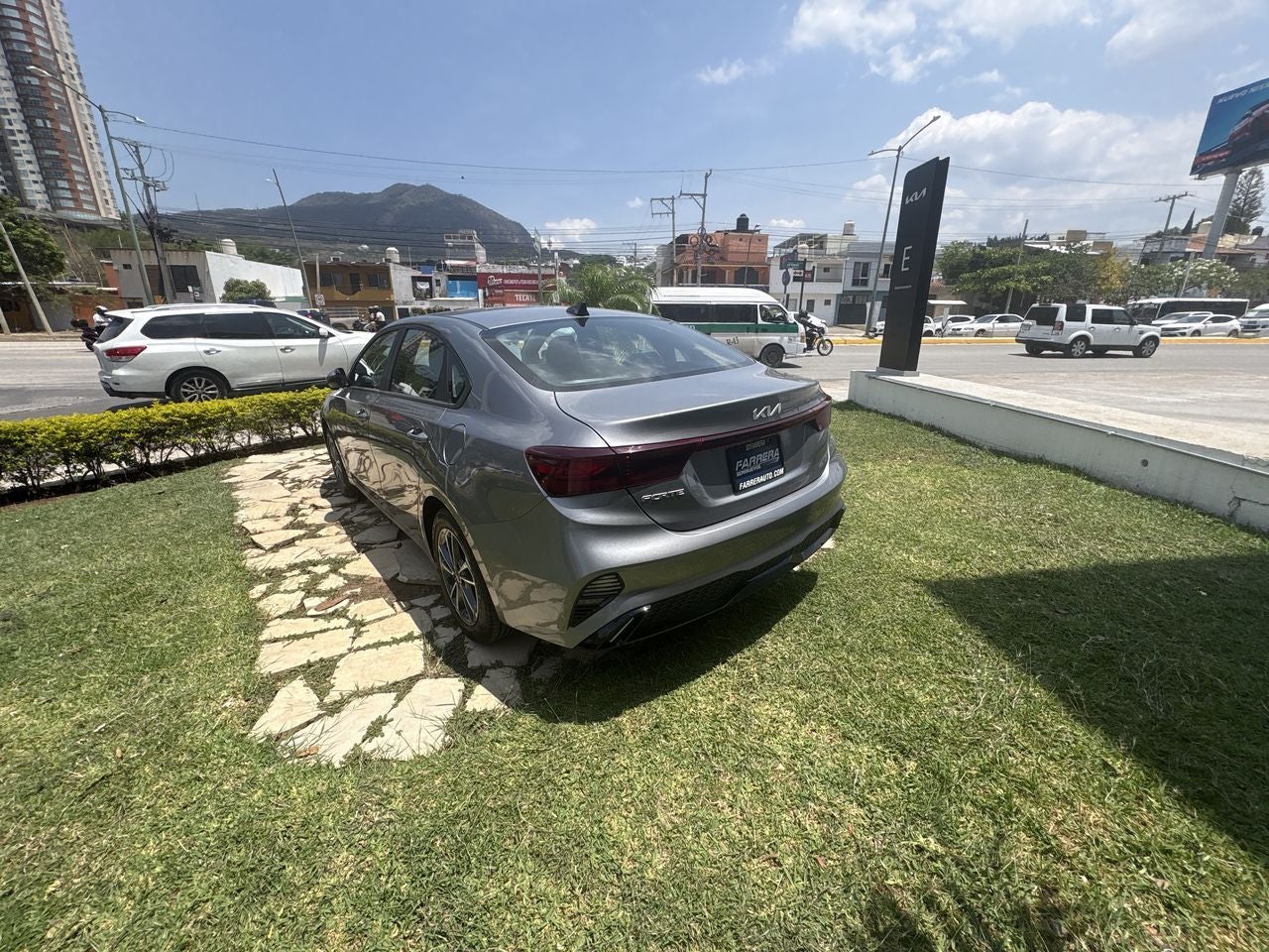2024 Kia Forte 2.0 Lx Sedan At
