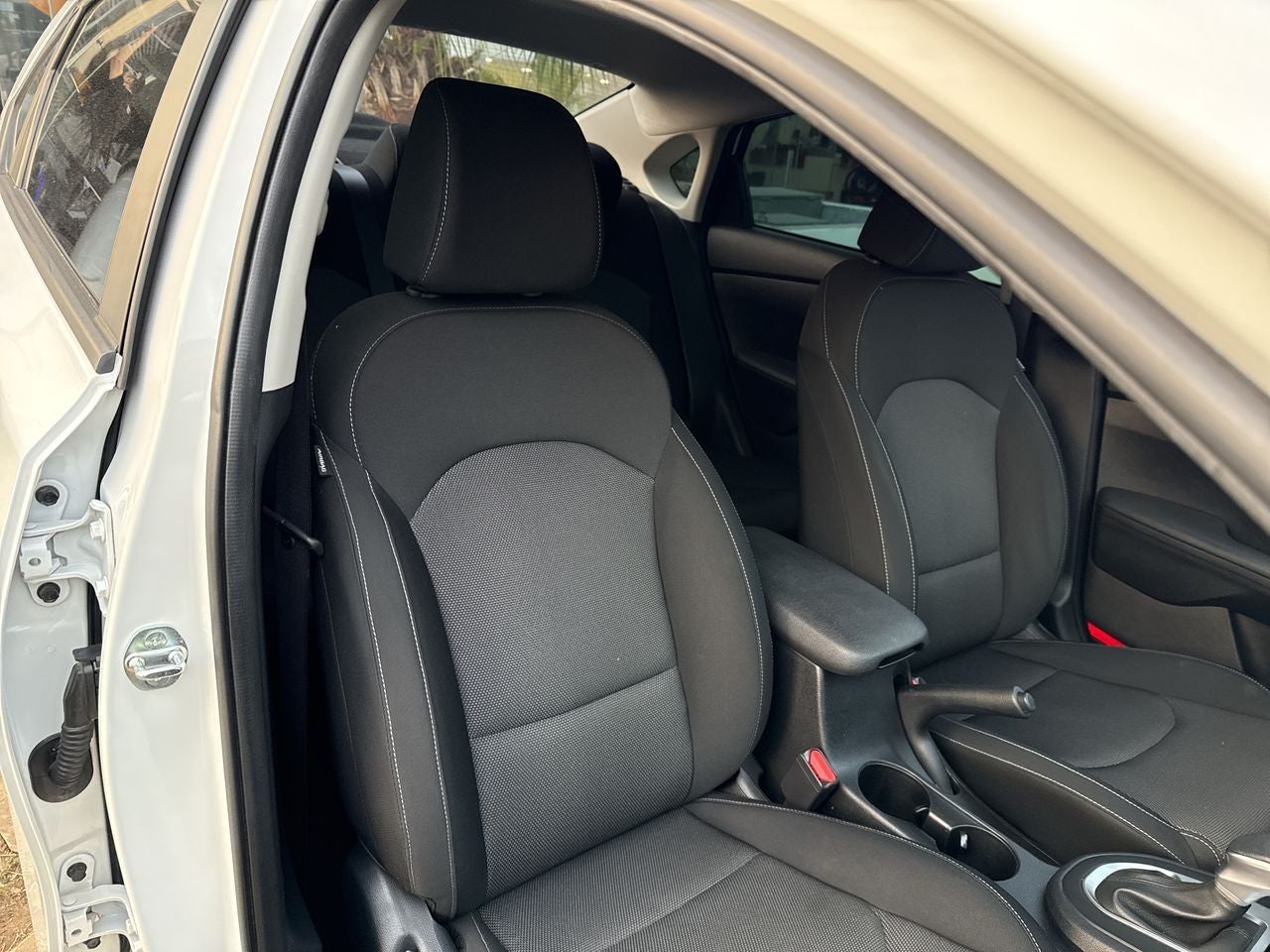 2024 Kia Forte 2.0 Lx Sedan At