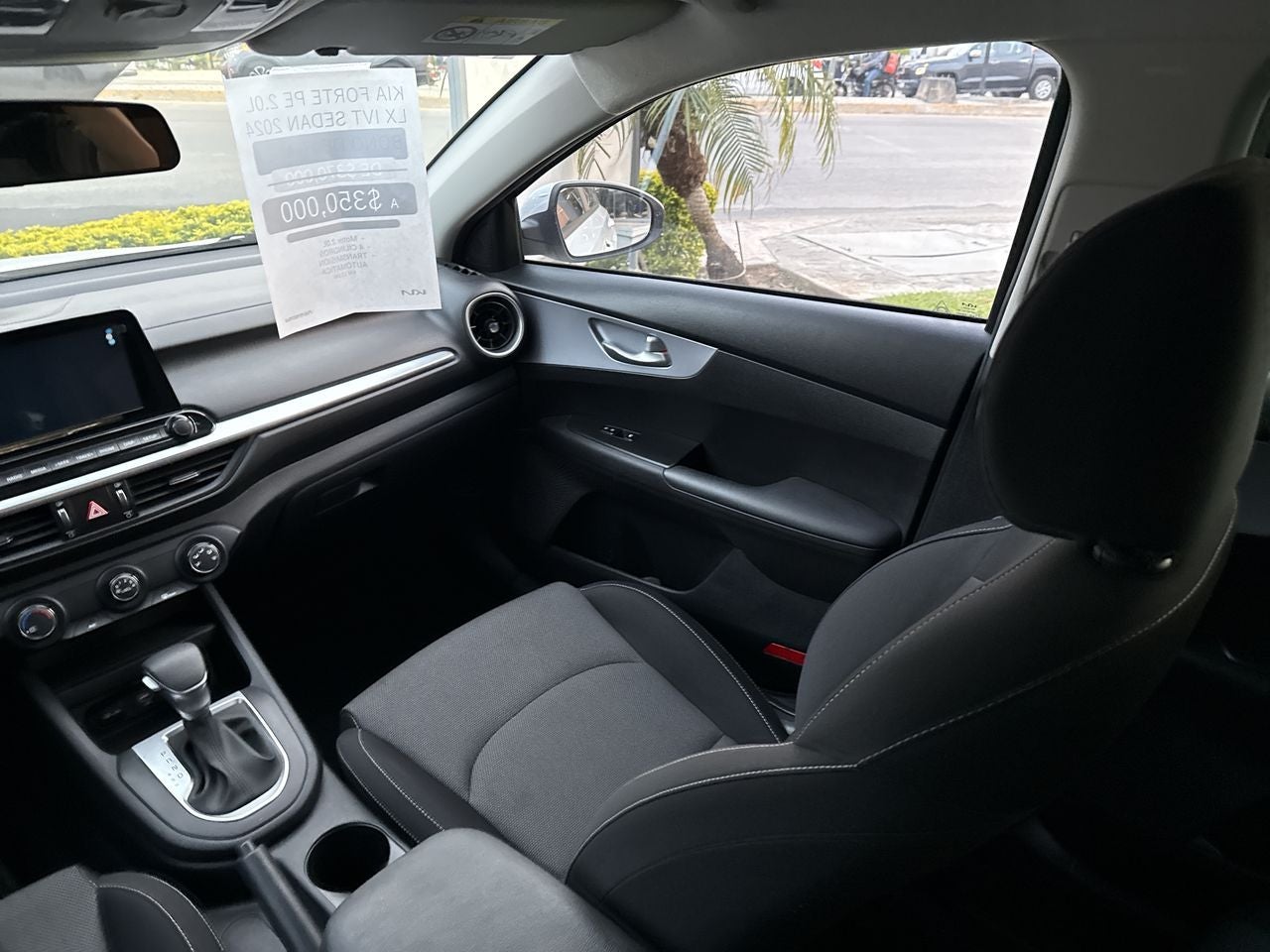 2024 Kia Forte 2.0 Lx Sedan At