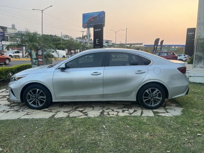 2024 Kia Forte 2.0 Ex Sedan At