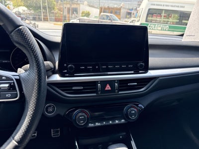 2023 Kia Forte 2.0 GT Line Sedan At