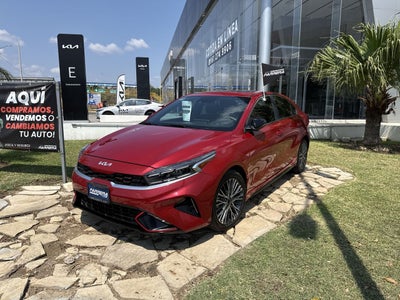 2023 Kia Forte 2.0 GT Line Sedan At