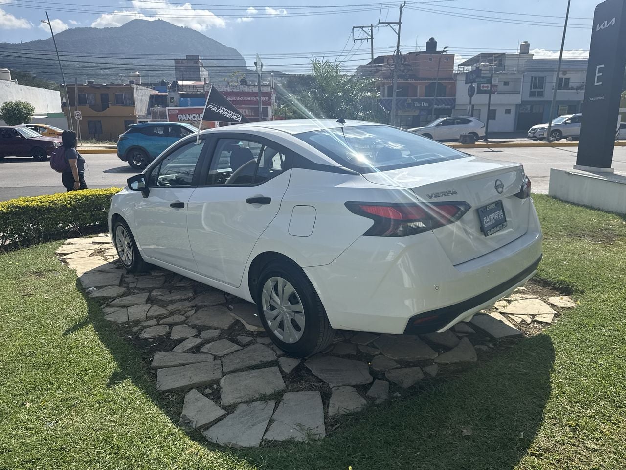 2024 Nissan Versa 1.6 Sense At