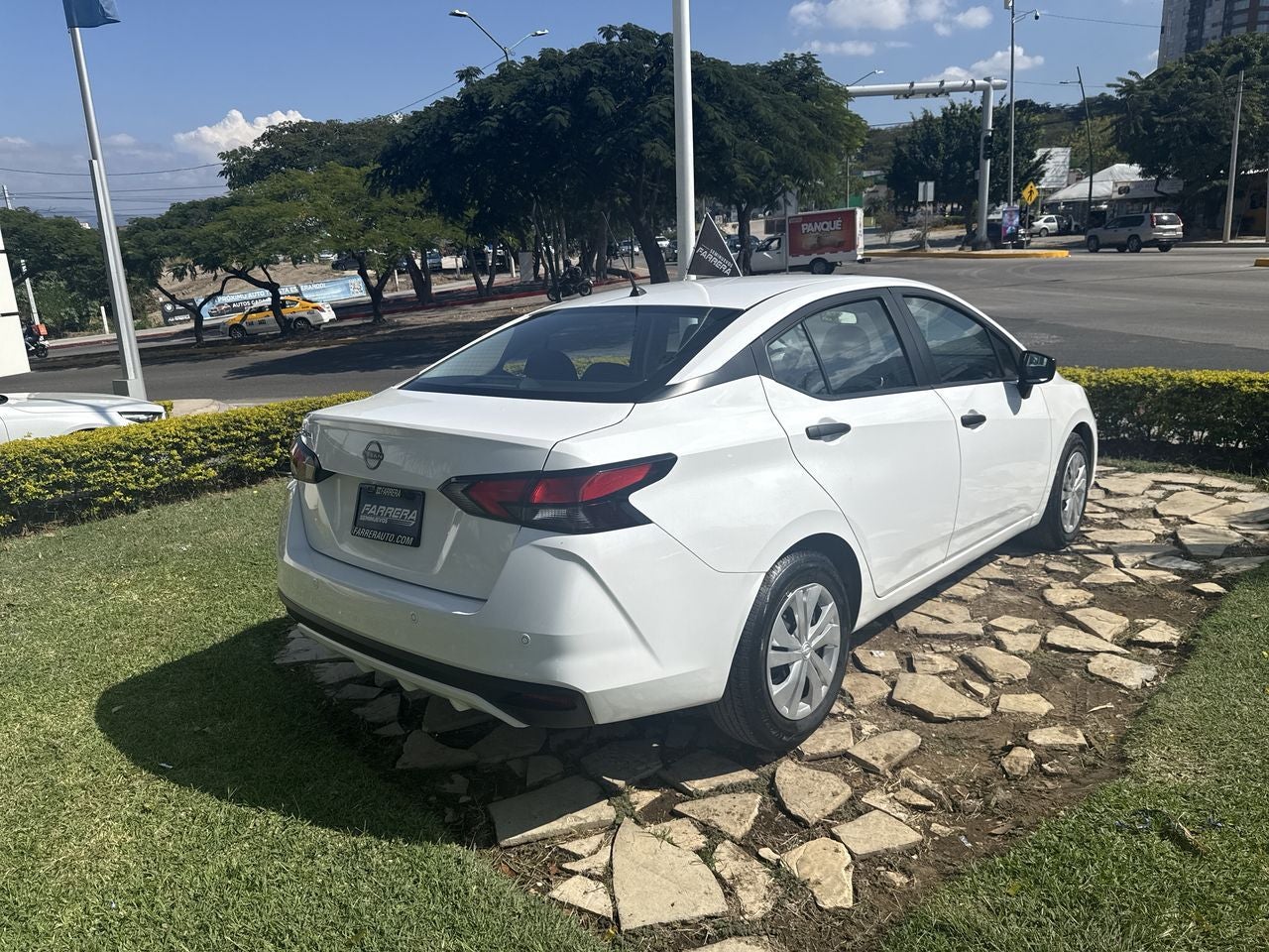 2024 Nissan Versa 1.6 Sense At
