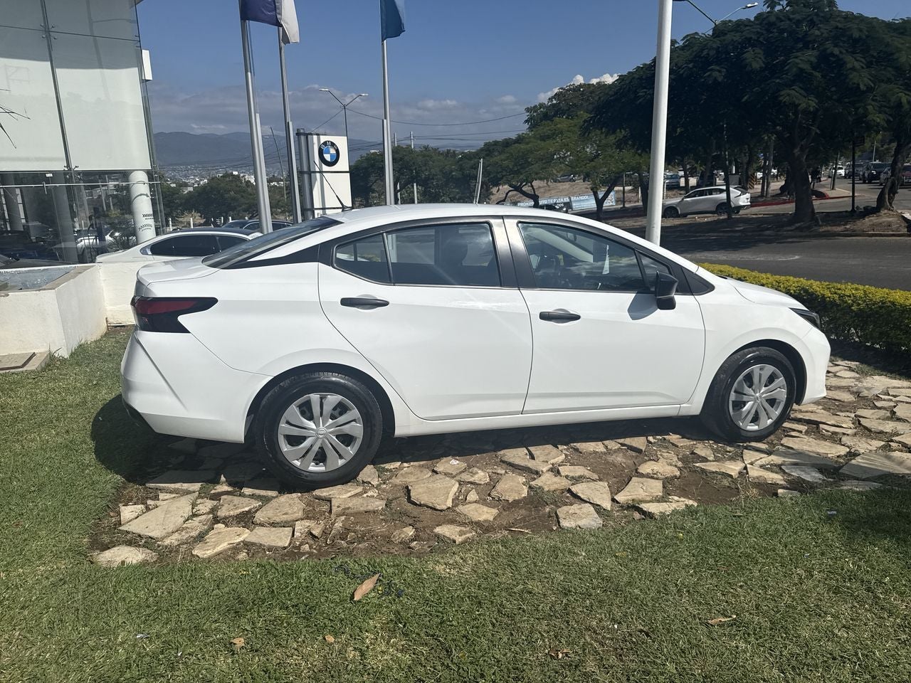 2024 Nissan Versa 1.6 Sense At