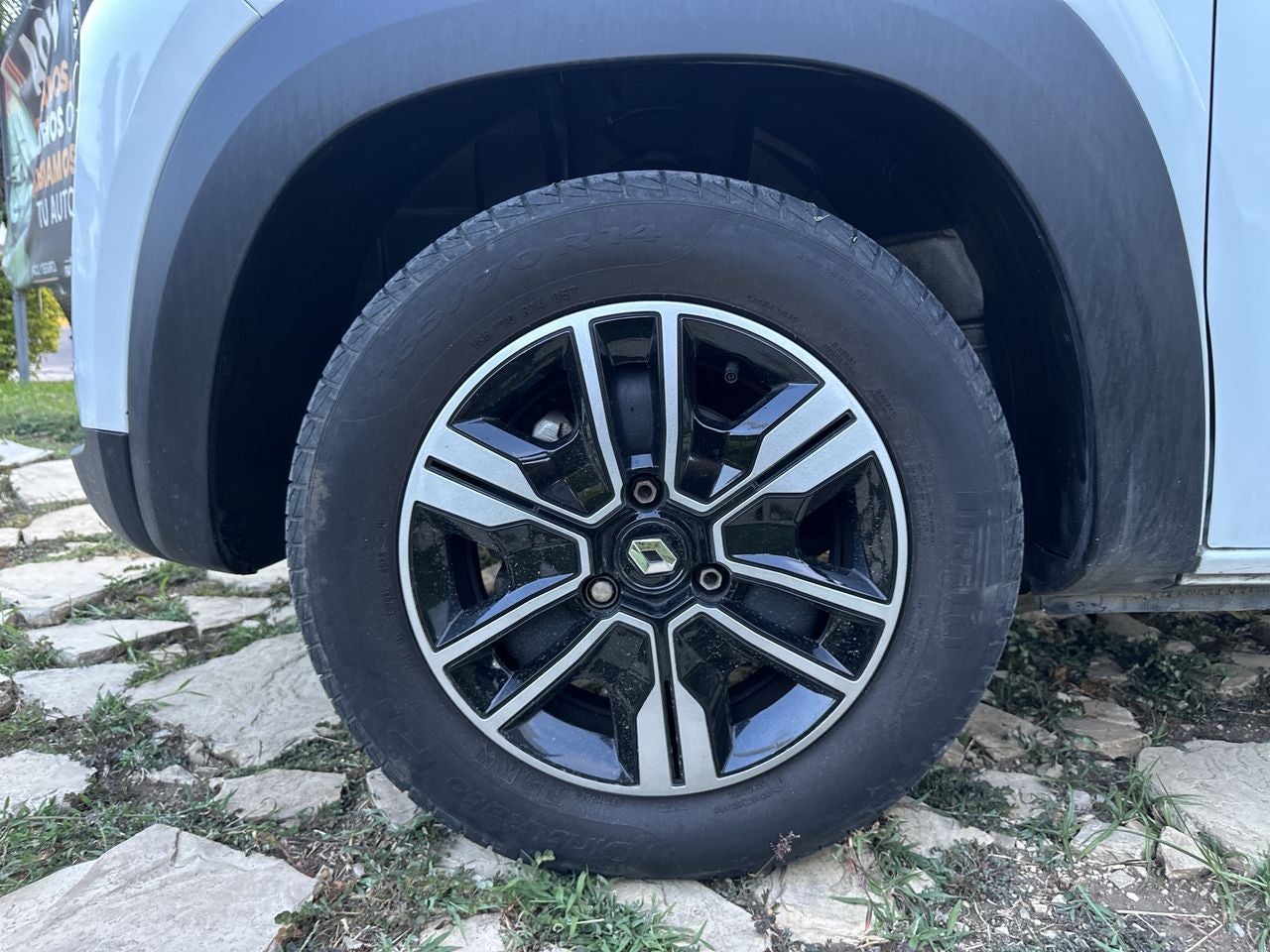 2025 Renault Kwid 1.0 Iconic Mt