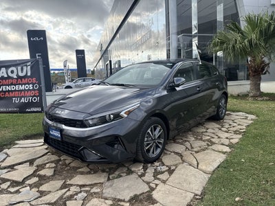 2023 Kia Forte 2.0 Hb Ex At