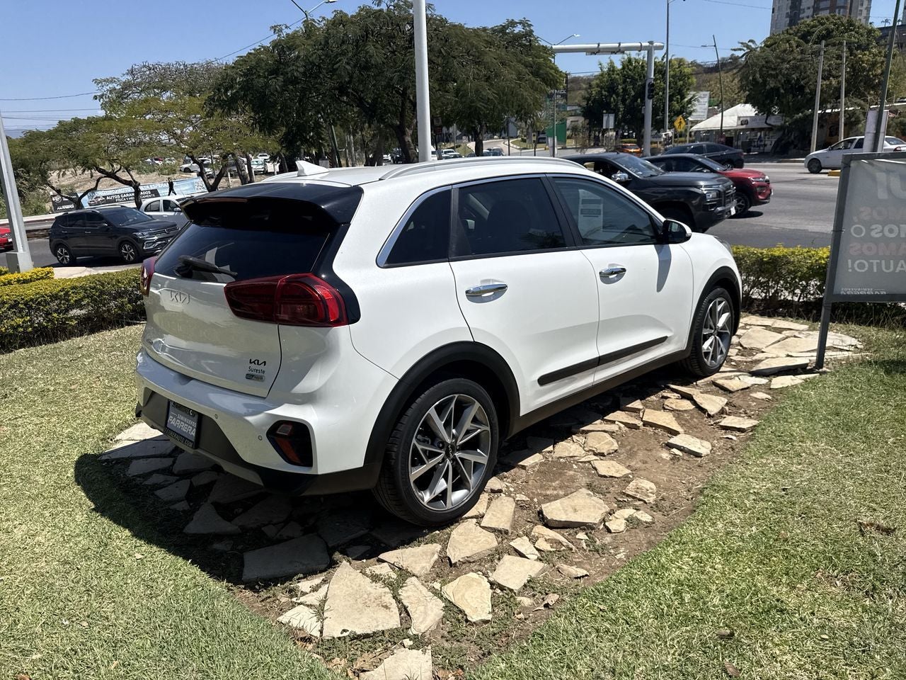 2022 Kia Niro 1.6 EX Híbrido Piel At