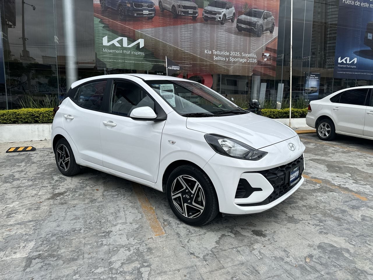 2024 Hyundai Grand i10 1.2 Gl Mid Sedan At