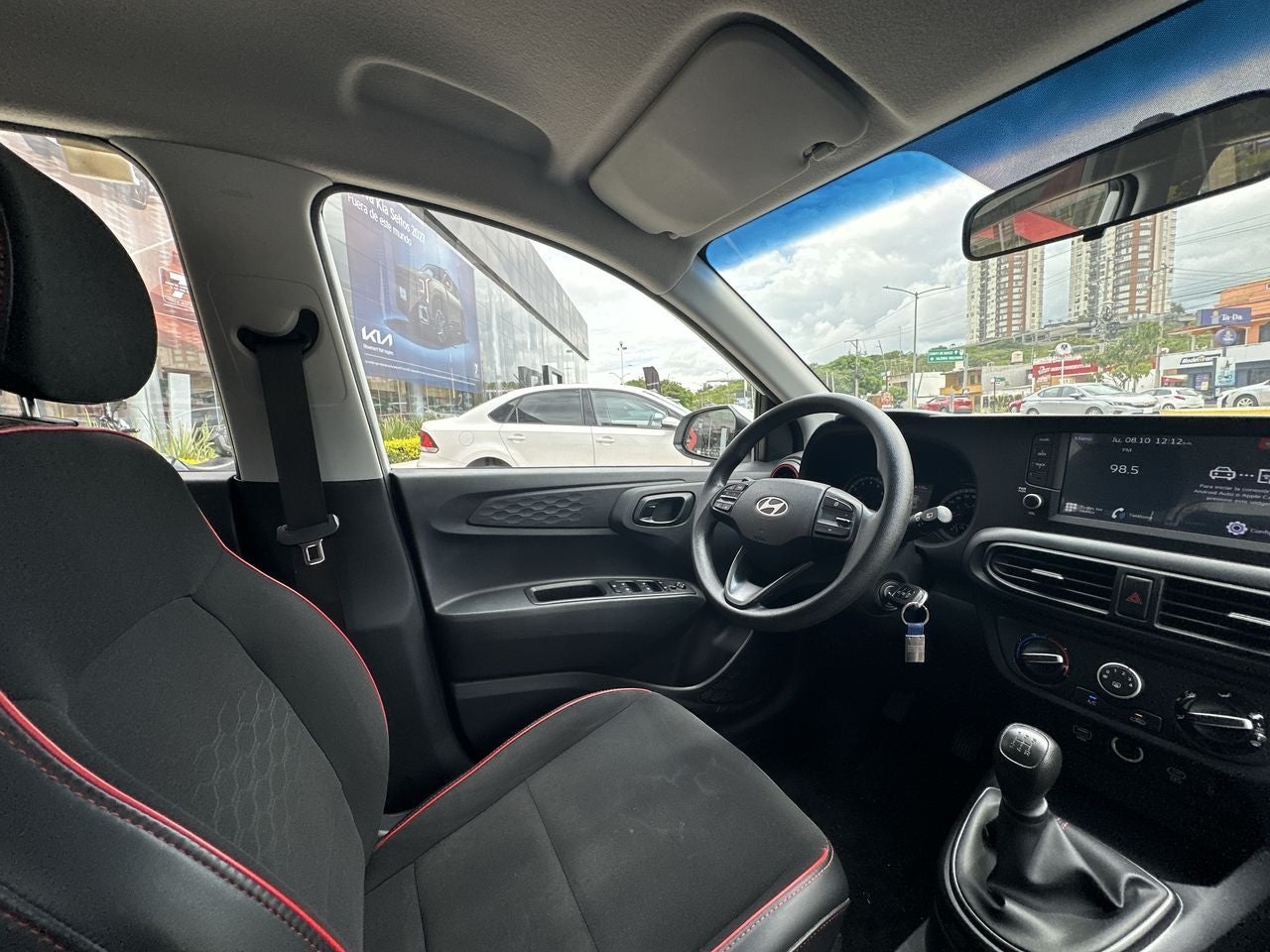 2024 Hyundai Grand i10 1.2 Gl Mid Sedan At