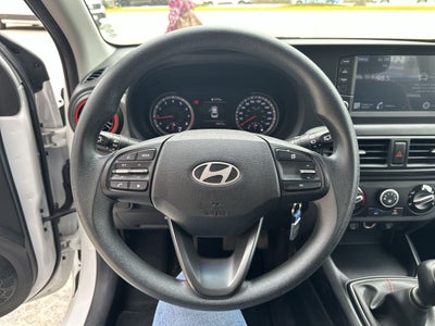 2024 Hyundai Grand i10 1.2 Gl Mid Sedan At